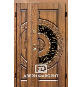 Дверь железная двустворчатая в загородный дом со стеклом и ковкой